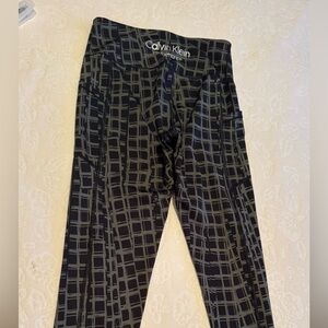 Small leggings for exercise Calvin kl I don’t use anymore